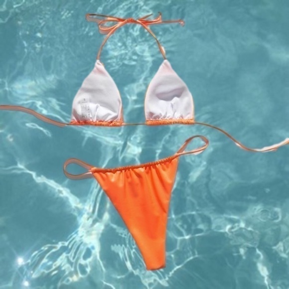 𝅺PEACH Latex Bikini - Picture 7 of 9